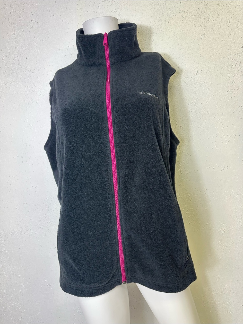 Columbia Black Fleece Vest with Pink Zip